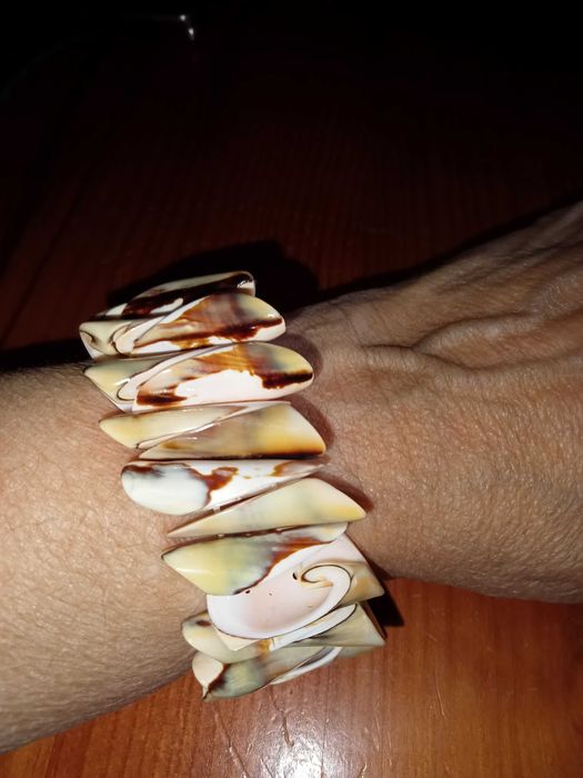 Pulseira duas faces conchas Cabo Verde