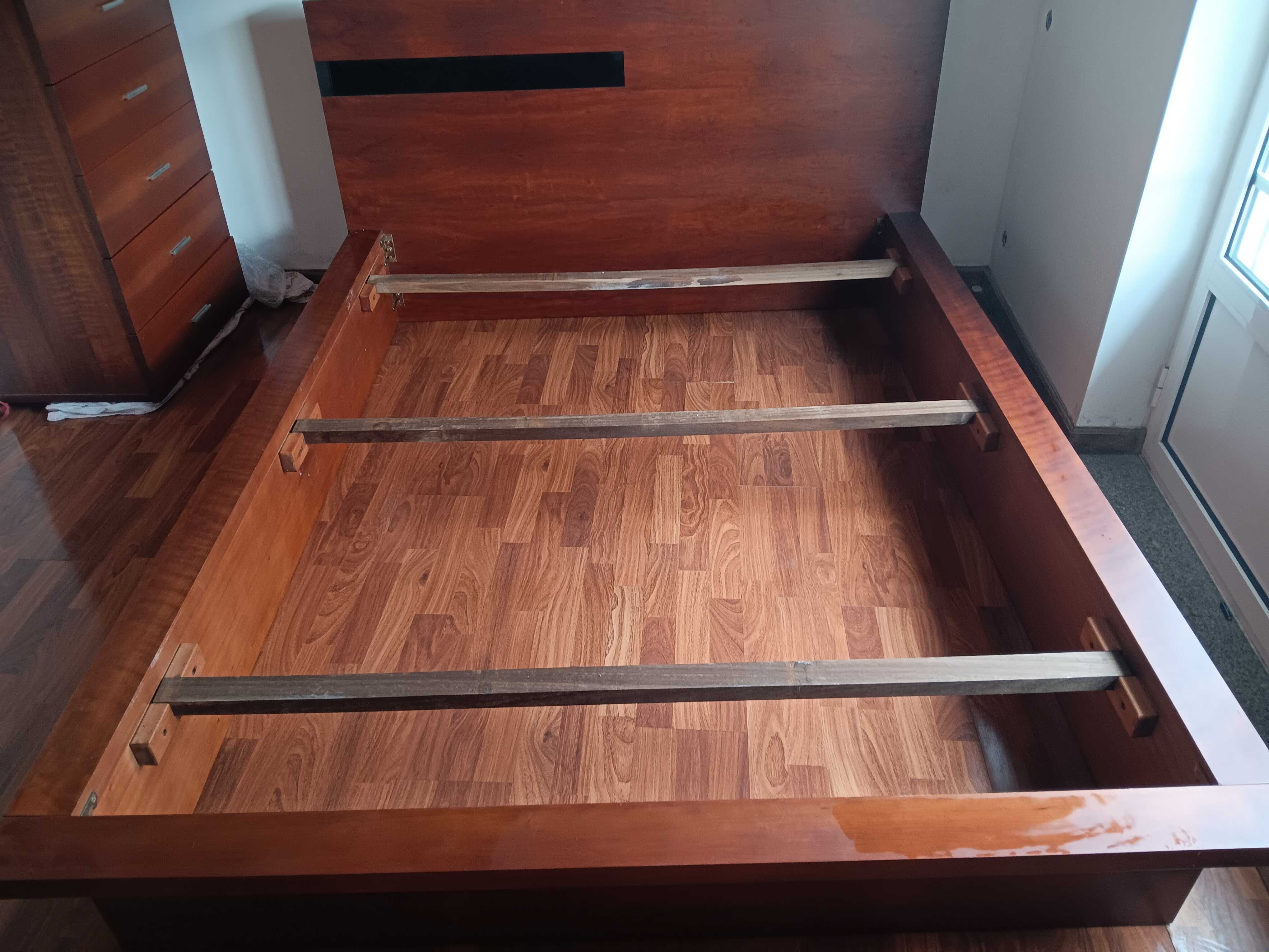 Quarto como novo