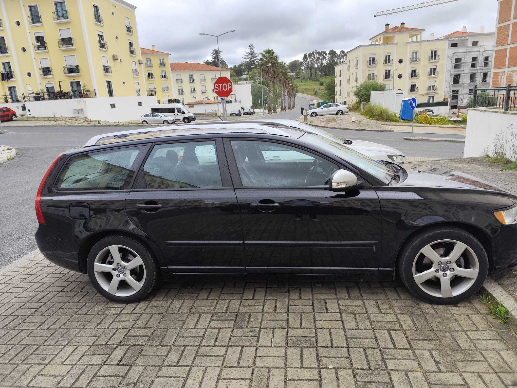 Carro Volvo V50 2011