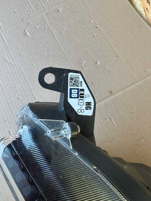 Toyota Yaris IV 4 20- Full Led lampa lewa przednia przód