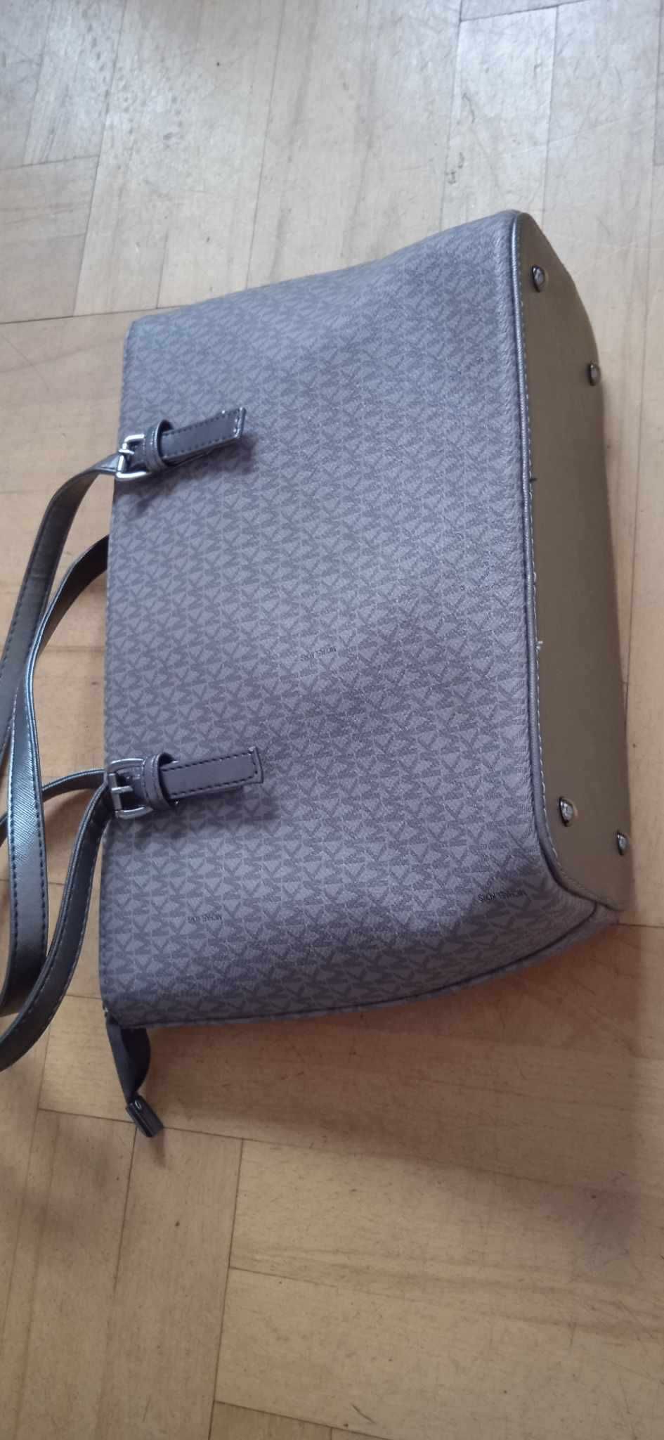 cudowna torebka Michael Kors