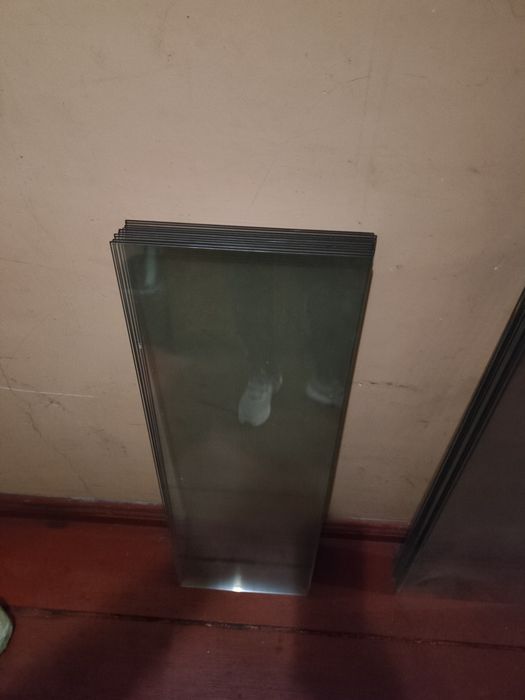 Pólki szklane szlifowane