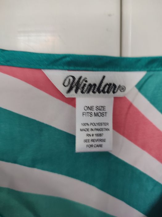 Jedwabista satynowa sukienka narzutka na strój kąpielowy na plażę