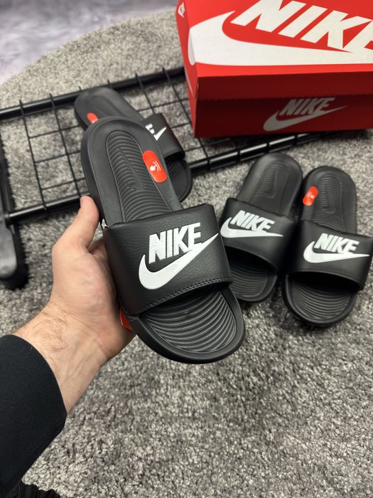 Шлепки Nike Victori One Slide black шльопки лапті тапочки найк 40-45