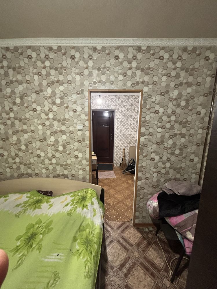 Продаж кімнати в гуртожитку