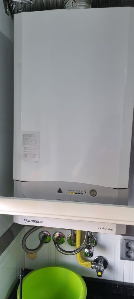 Caldeira e 7 radiadores a funcionar
