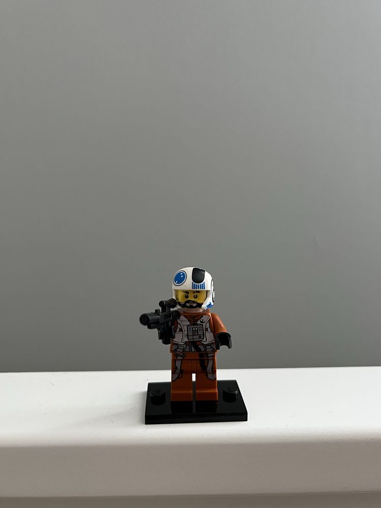 Lego Star Wars figurka- Resistance X -Wing Pilot