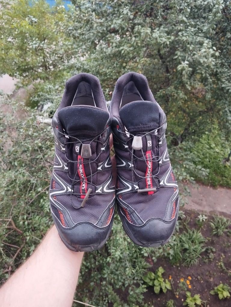 Кросівки Salomon Gore-tex оригінал р.46
