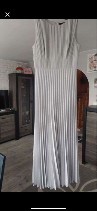 Sukienka szara brokatowa