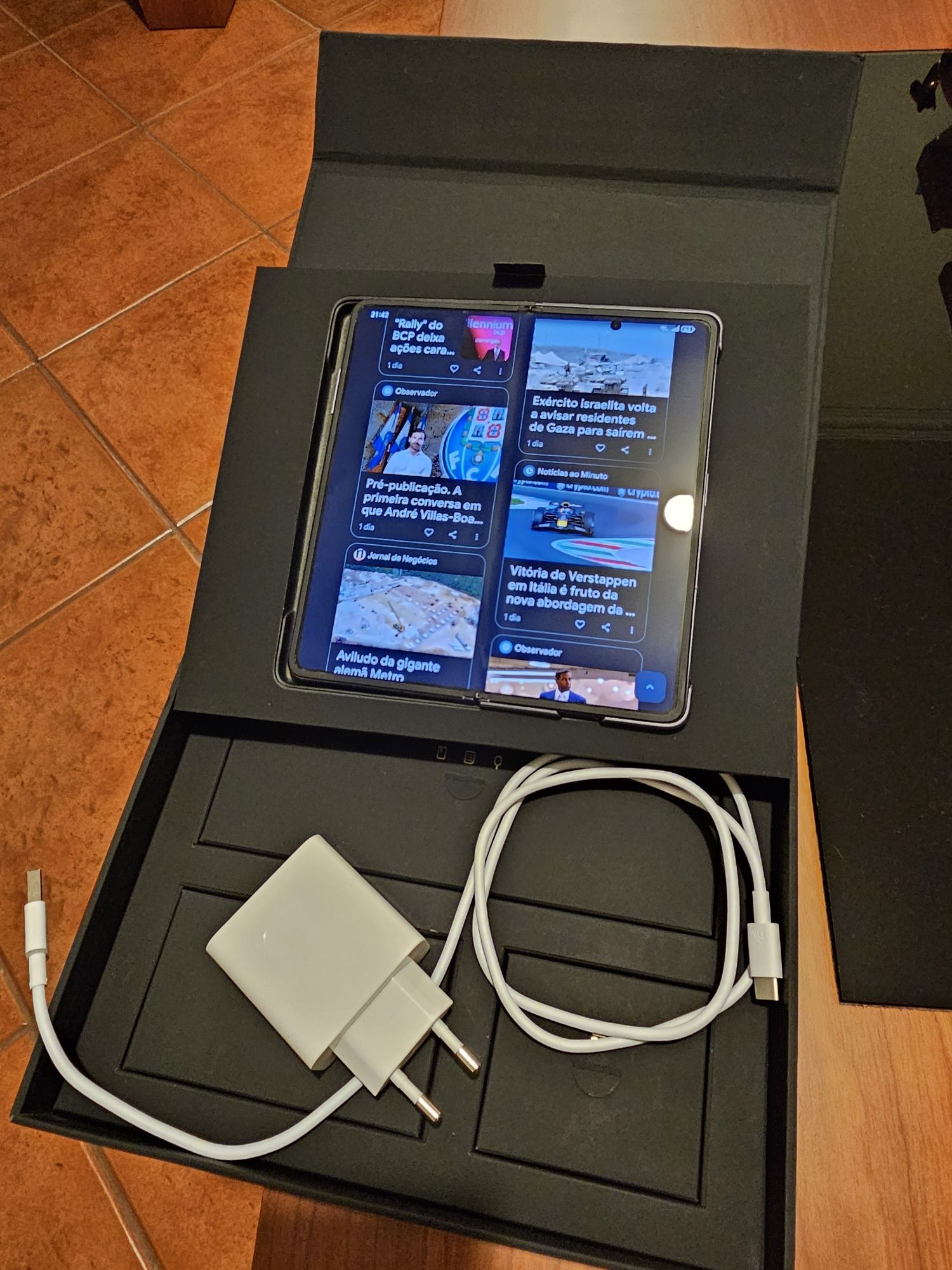 Honor Magic V2 - Fold