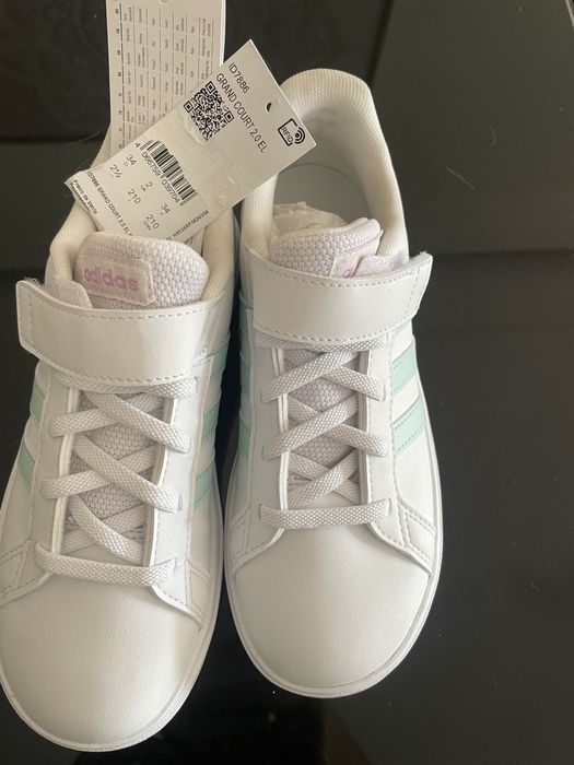 Tenis adidas novos
