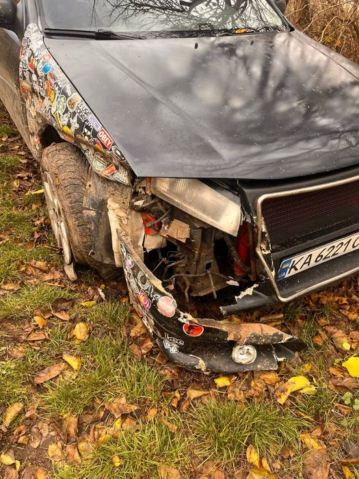 Обміняю мазда 323  1997 року 1.5 бензин