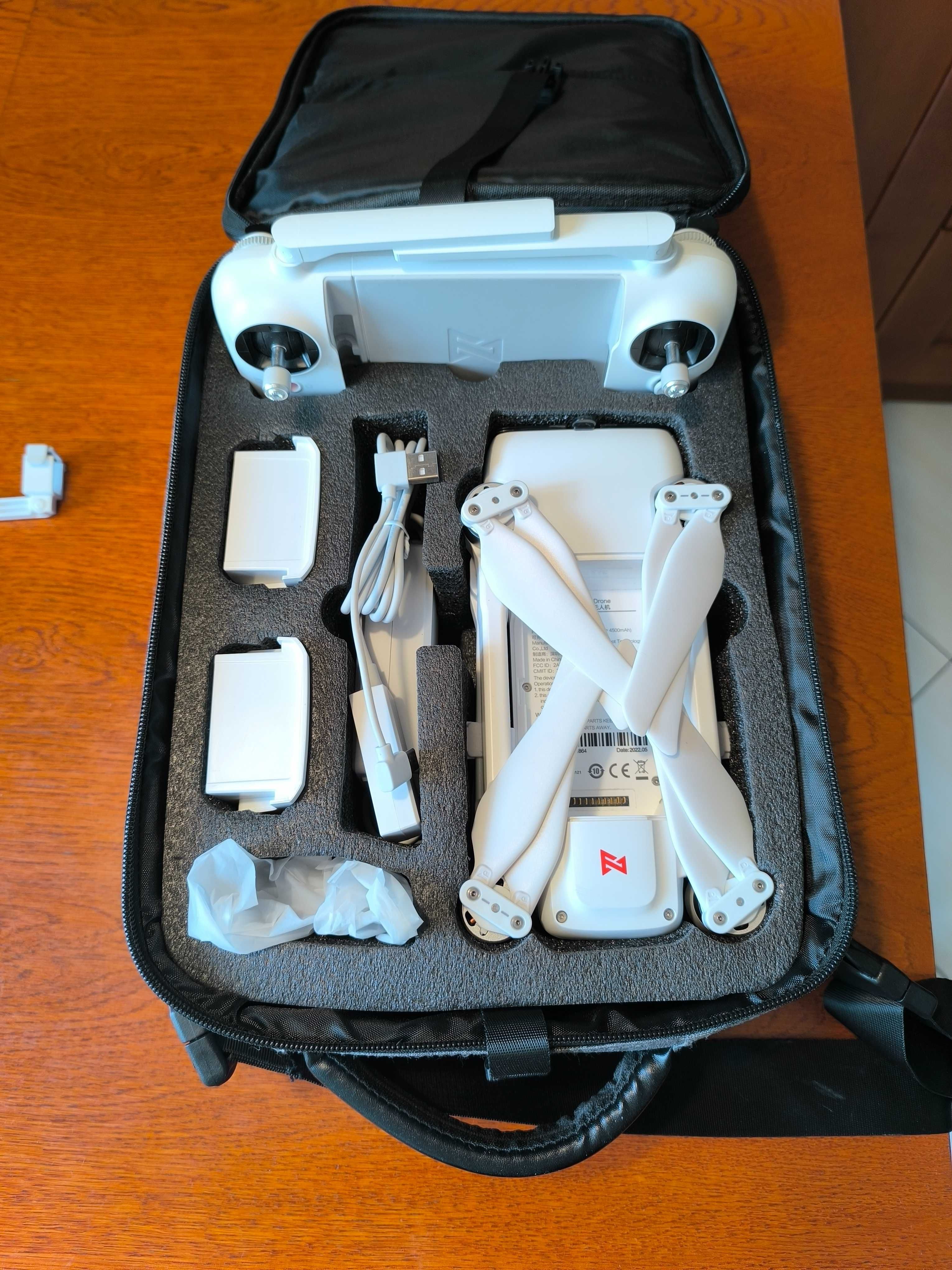 Dron Fimi X8 SE 2022 combo, stan bardzo dobry.