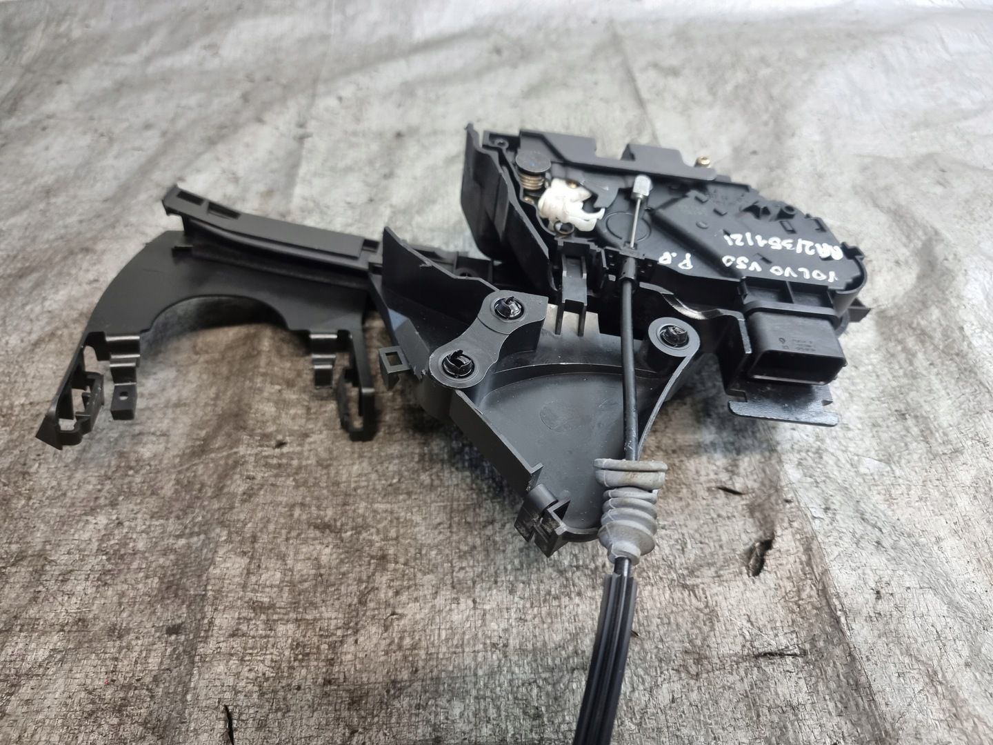 Zamek Drzwi Prawy przód 30699110 RH 10 Pin Volvo V50