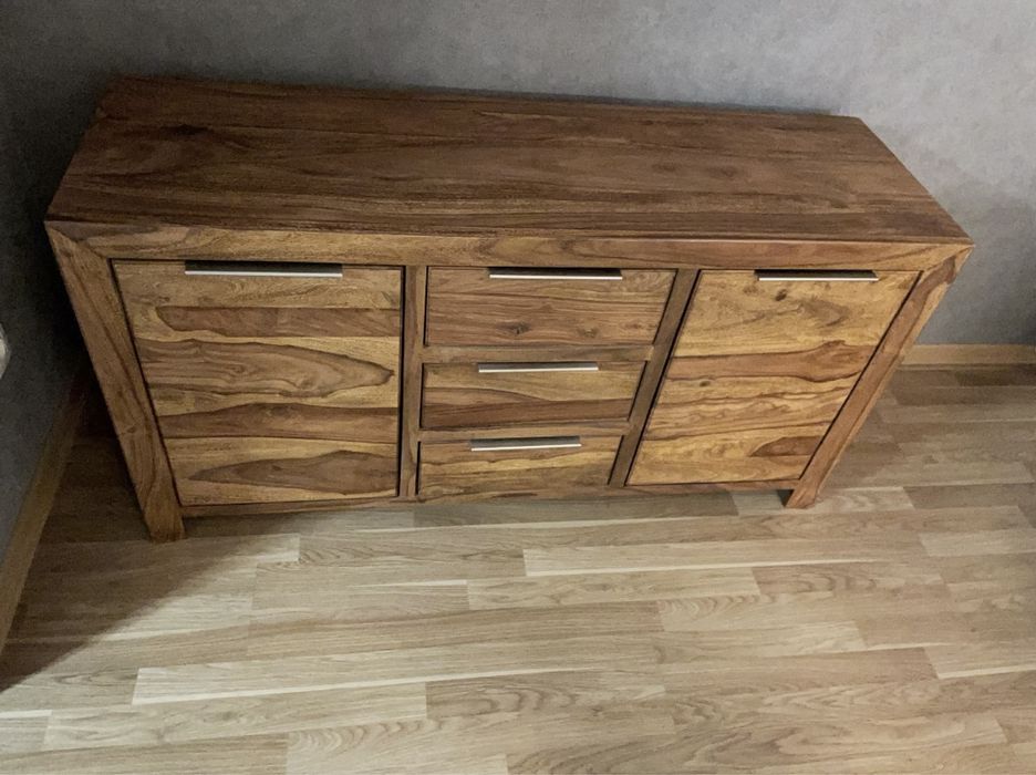 Piękne nowoczesne drewniane meble Lagos