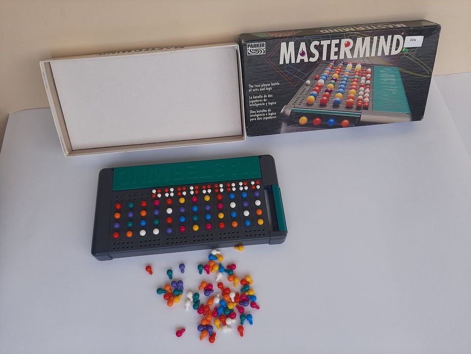Настольная игра логика, мышление Mastermind