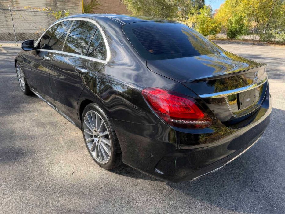 Mercedes-Benz C-Class      2020