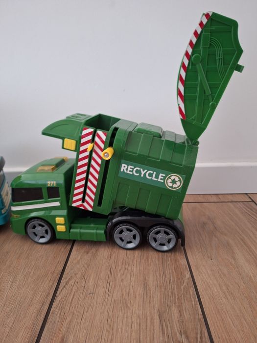 Auto  podnośnik, smieciarka Dumel dla dzieci