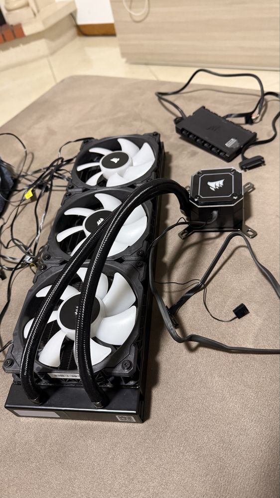 Watercooler Corsair H150i Elite Capellix 360mm RGB