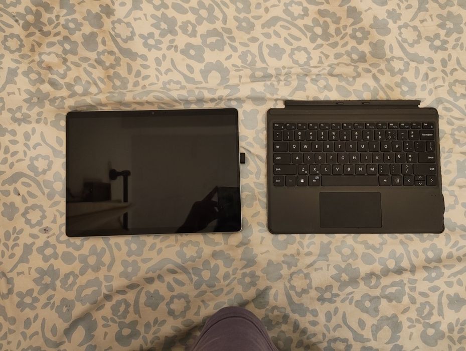 Surface 8 pro sem caixa