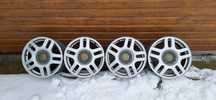 Felgi 16 golf 4.  5×100