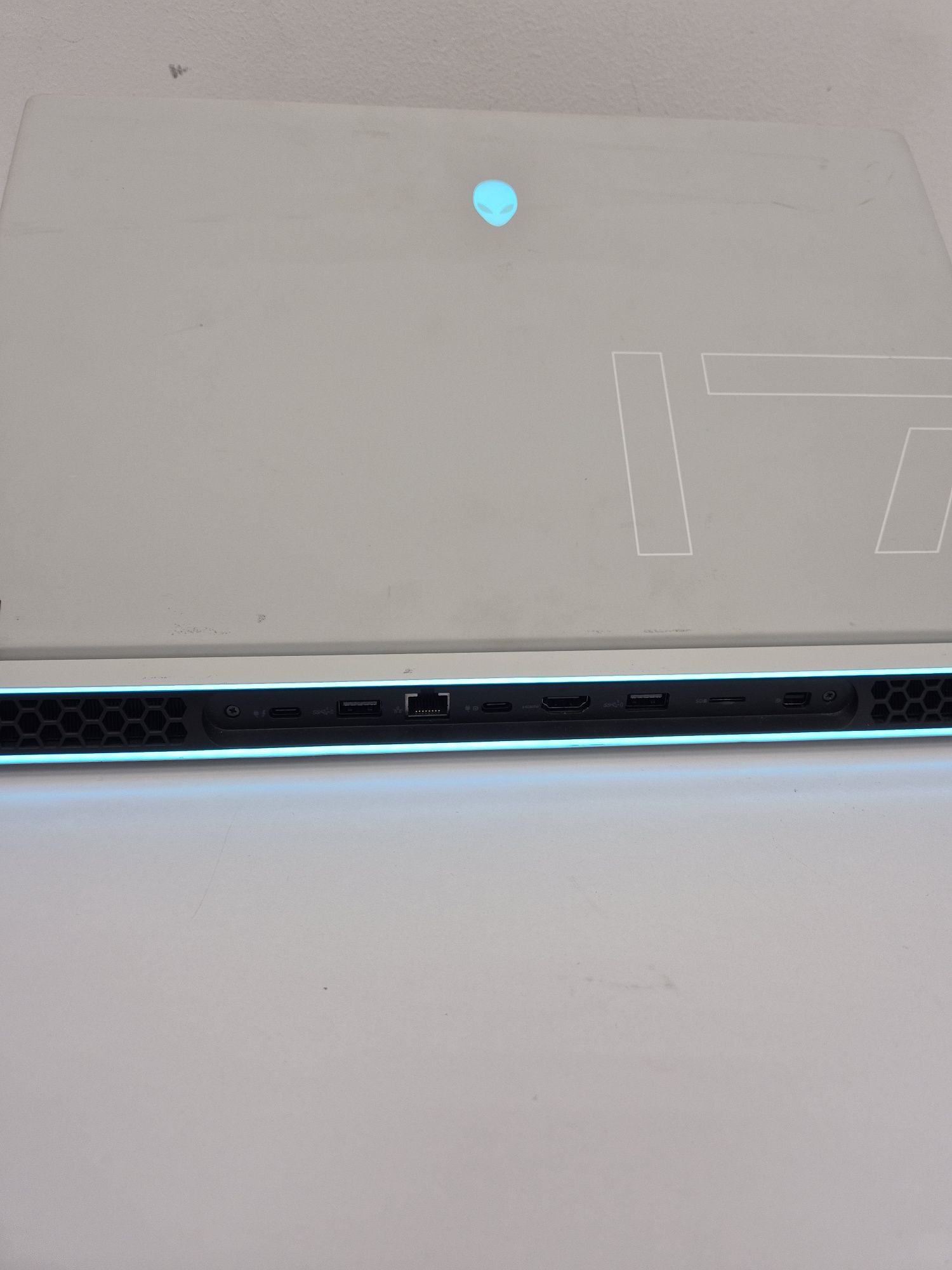 Ігровий Ноутбук Alienware X17 R2 I9-12900H/RTX3070TI/1TB/16GB RAM
