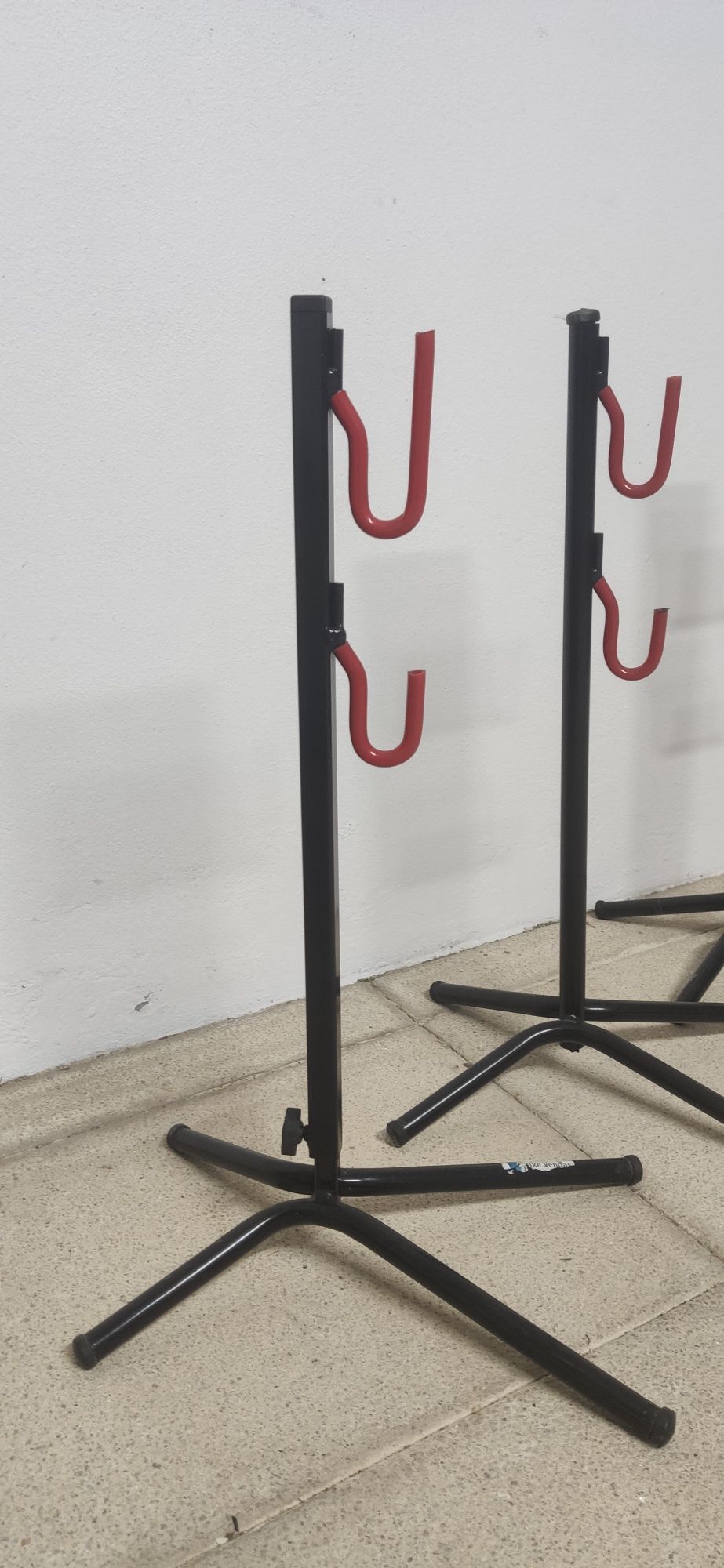 Vendo 1 suporte para bicicleta