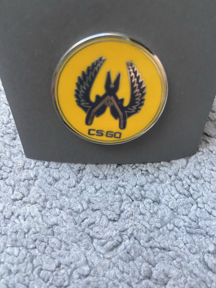 Pin odznaka do cs