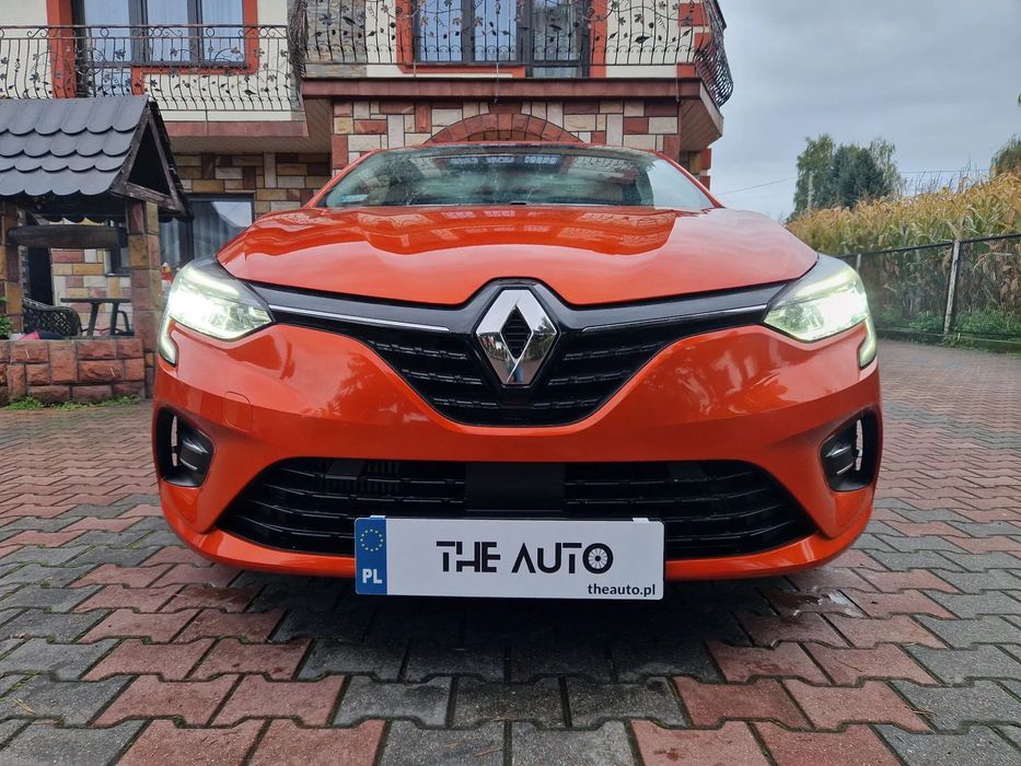 Renault Clio salon PL BEZWYPADKOWA niski przebieg salon PL pełny serwis w ASO