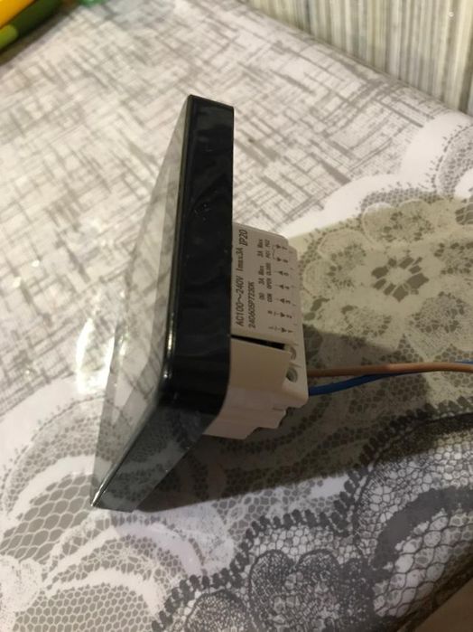 Термостати для котла електричної та водяної підлоги