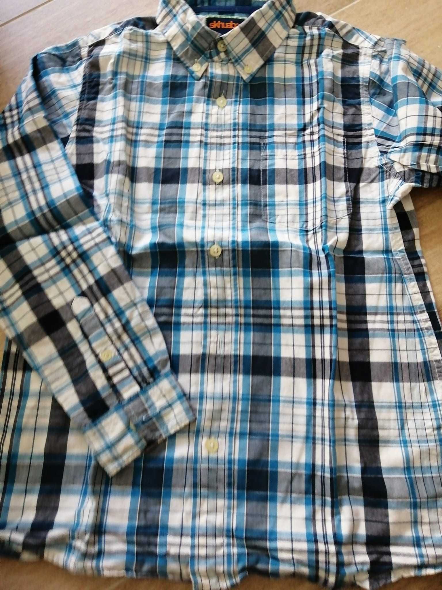 Camisas tamanho 9/10