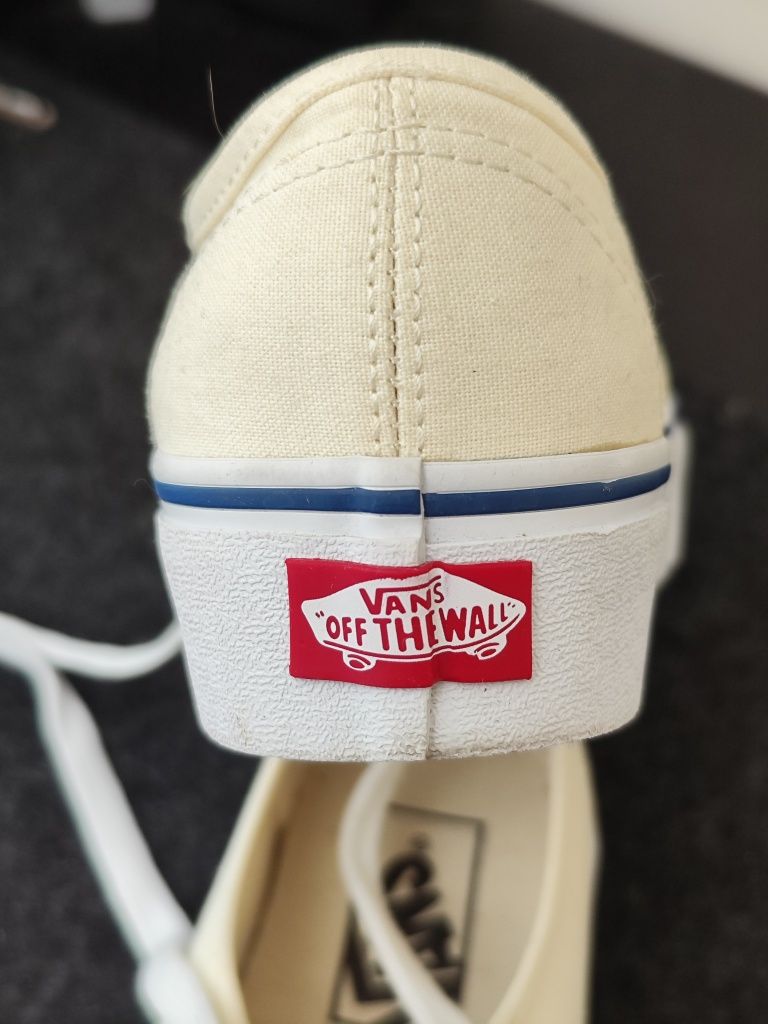 Sapatilhas Vans Authentic Senhora