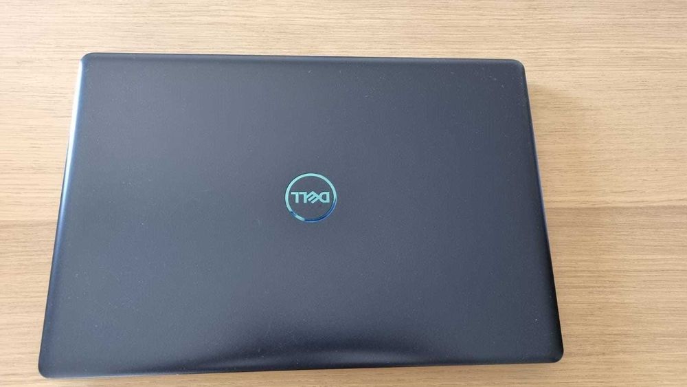 DELL Notebook G3 15 i5-8300H 16GB SSD256GB HDD 1TB GTX1050