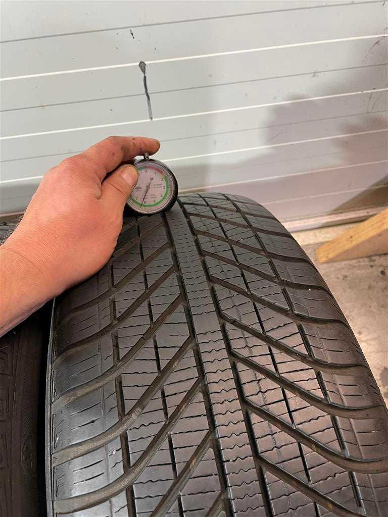 205 50 R17 Good Year 4 Seasons 93V 2x5,5mm   2x6mm