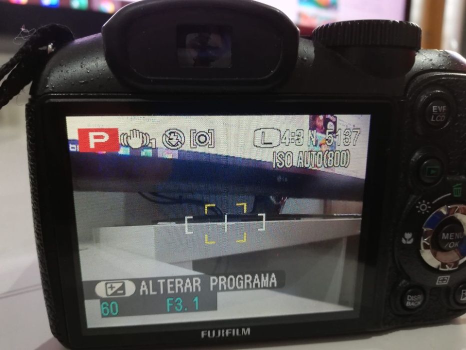 Maquina Fotográfica Fujifilm Finepix S1700