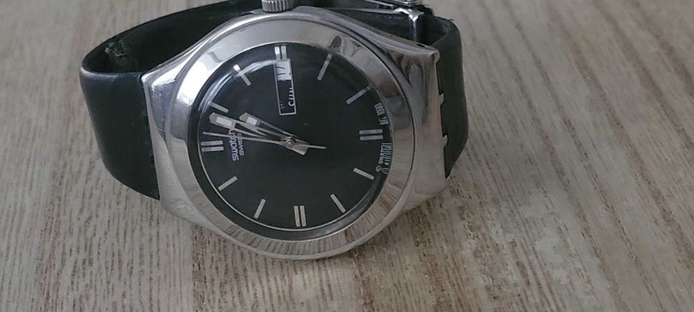 Часи чоловічі.  SWATCH