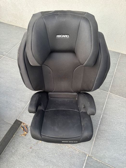 Fotelik samochodowy Recaro Monza Nova Evo 15–36 kg