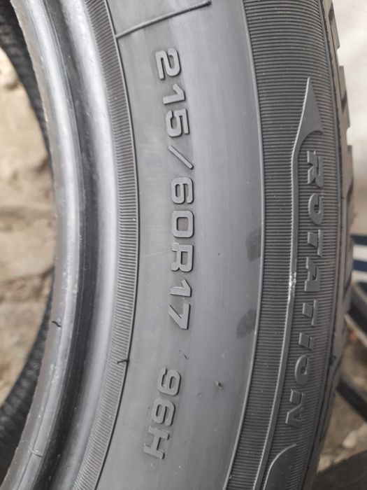 Зимові шини 215/60 R17 Fulda Kristall control suv