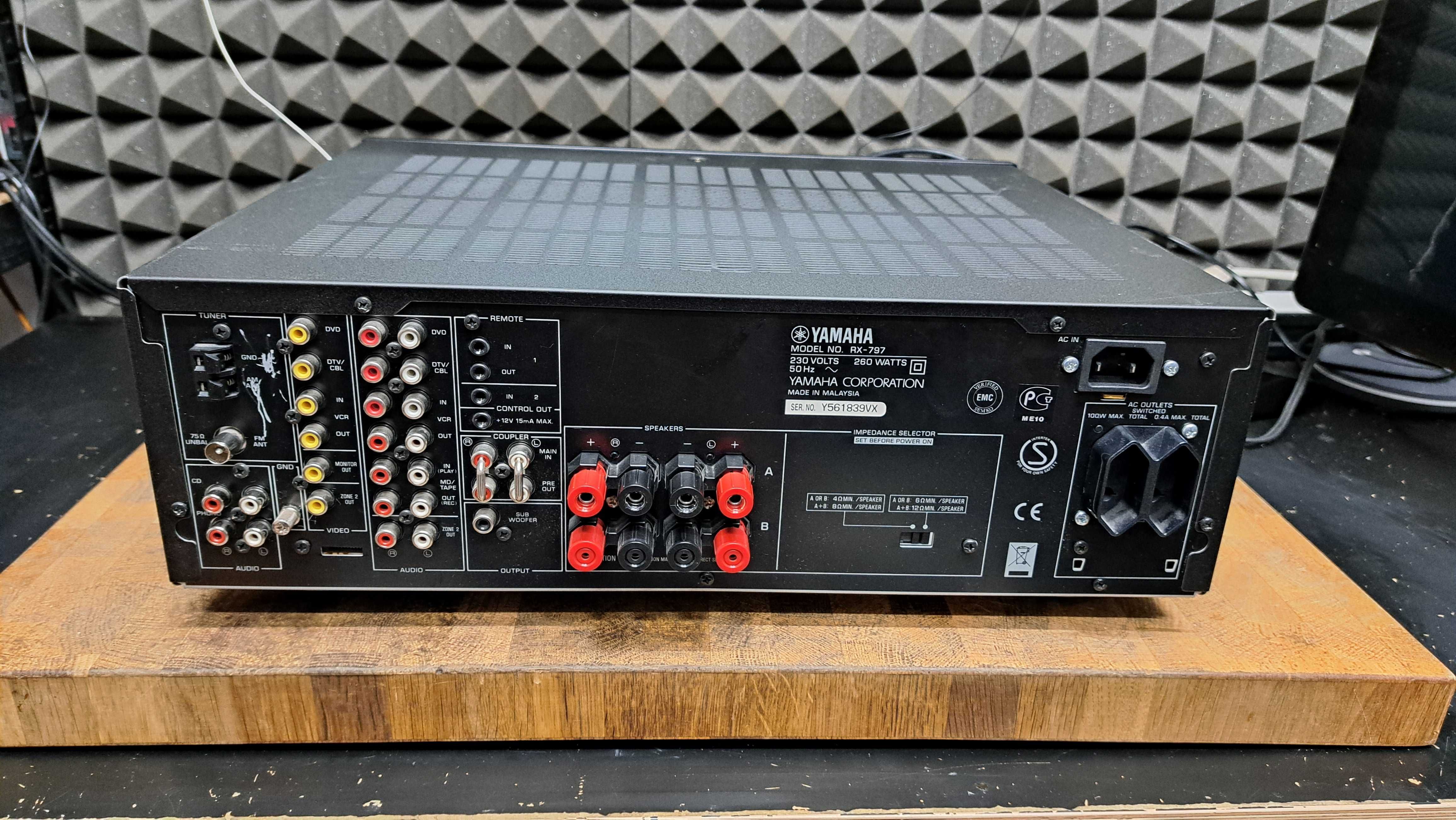 Amplituner Yamaha RX-797 STEREO