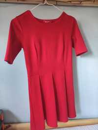 Czerwona sukienka damska z krótkim rękawem rozmiar S
