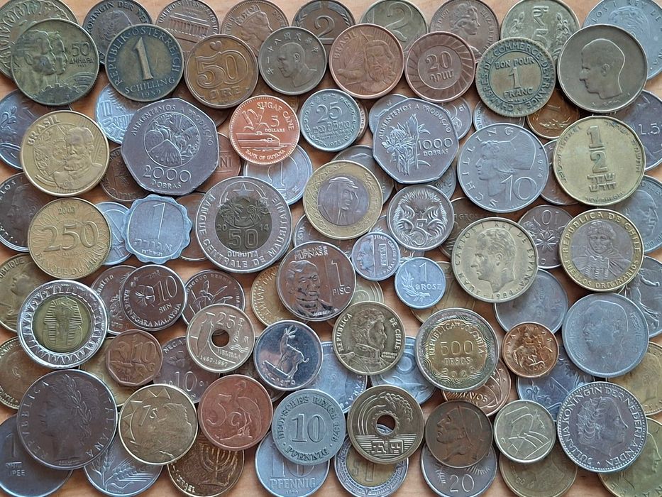 Монети світу усі континенти 100 шт без повторів  №6