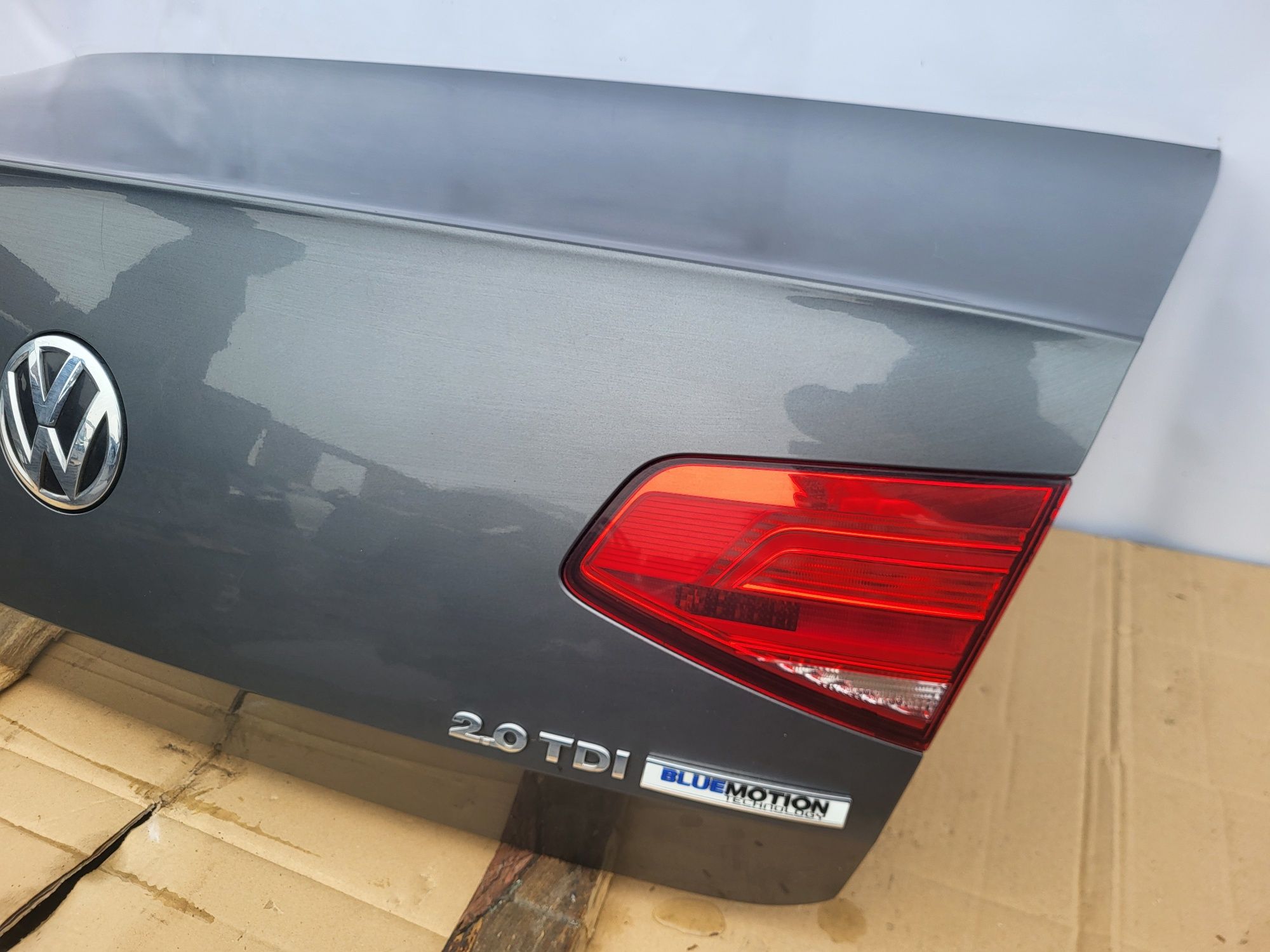 Passat b8 lr7h klapa sedan