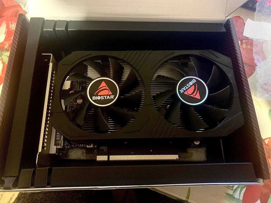 RX560 4 GB  В Идеальном Состоянии!