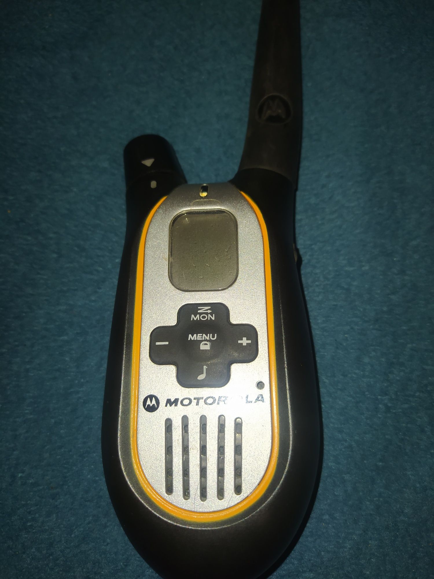 Радиостанция Motorola FV600R