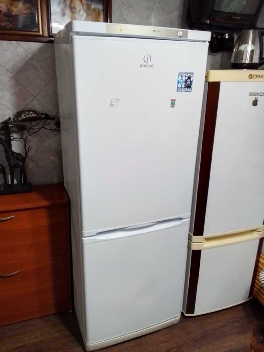 Холодильник Индезит. Покупали в 2021г.