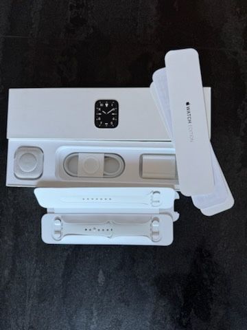 Apple Watch series 5 44mm ceramic czeamiczny bialy cellular