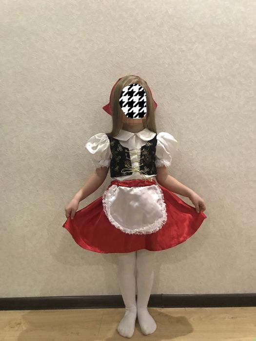 Дитячий новорічний костюм  Червоної шапочки на 4-5 рочки