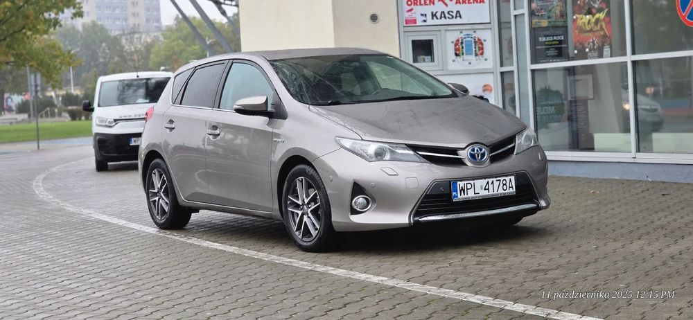 Toyota Auris Serwisowany bezypadkowa w aso 1.8 2015r
