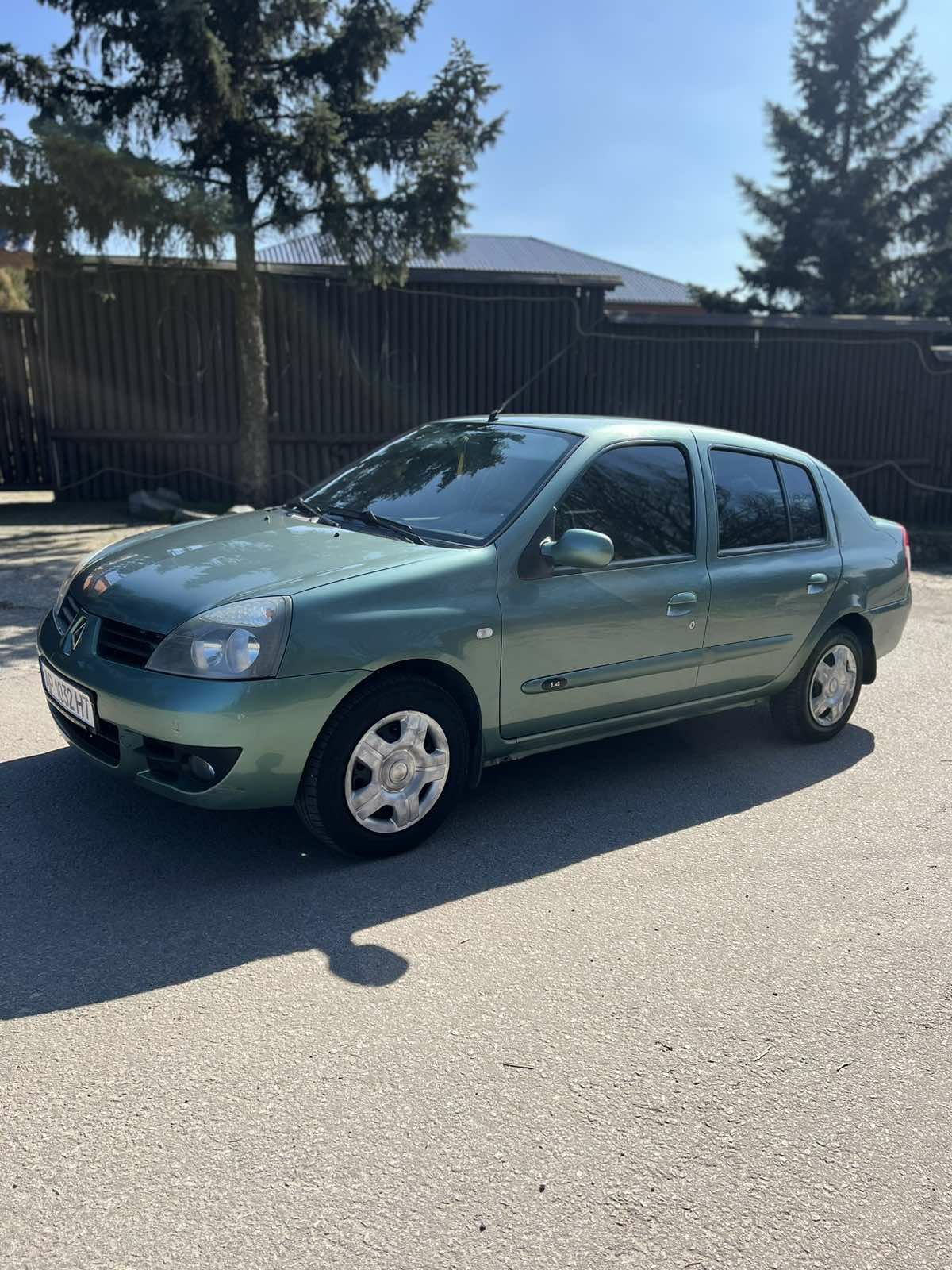 Продам Renault Simbo Clio