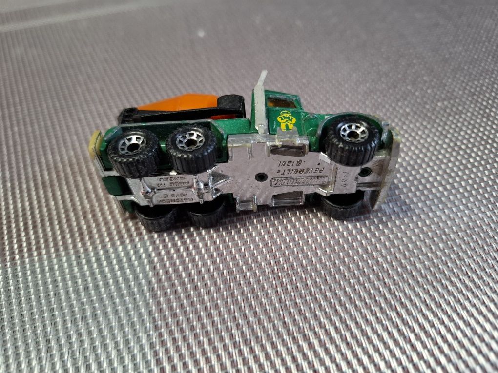 Matchbox Peterbilt